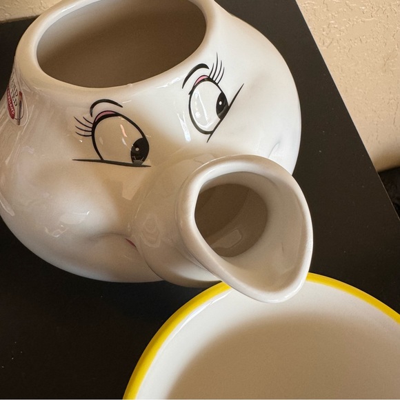 Disney chip and Mrs.Potts tea set - Picture 4 of 10